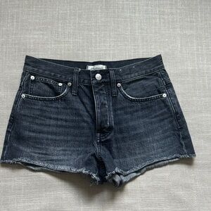 Madewell relaxed denim shorts size 25